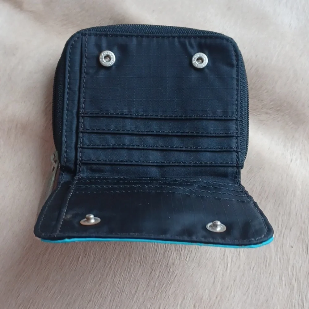 Le Sportsak Wallet